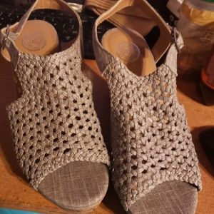 Silver wedge sandles